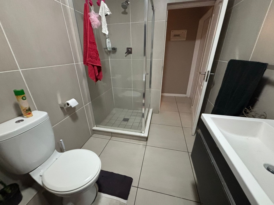 3 Bedroom Property for Sale in Greenstone Ridge Gauteng