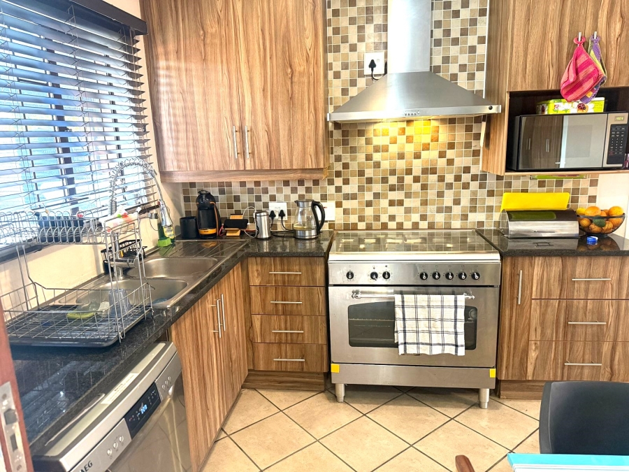 3 Bedroom Property for Sale in Equestria Gauteng