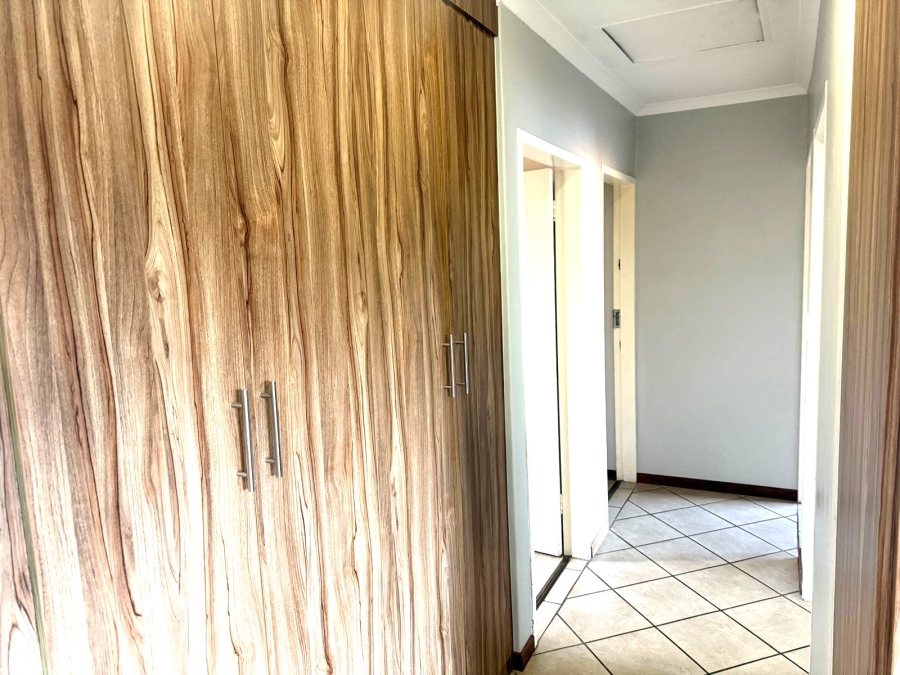 3 Bedroom Property for Sale in Equestria Gauteng