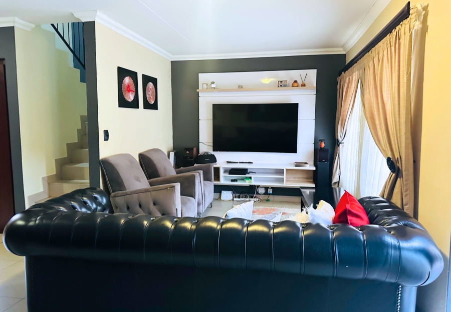 3 Bedroom Property for Sale in Annlin Gauteng