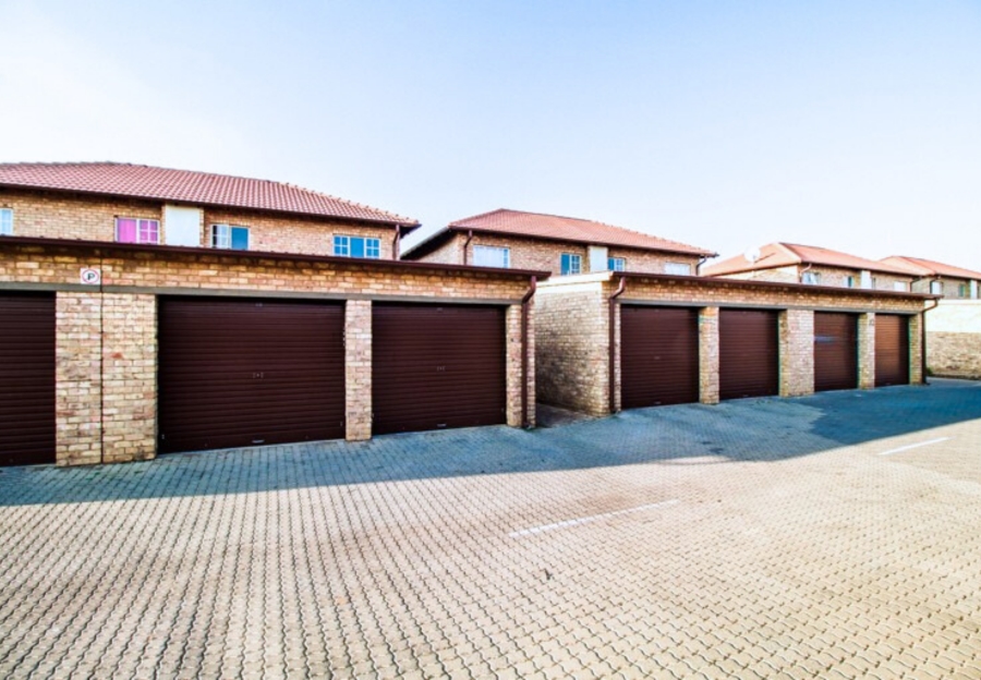 3 Bedroom Property for Sale in Annlin Gauteng