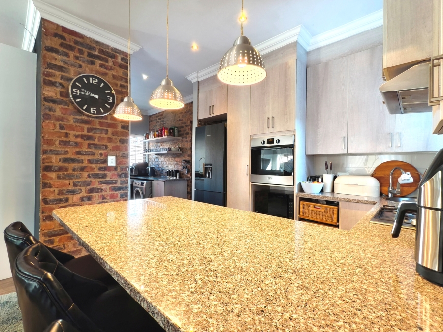 3 Bedroom Property for Sale in Thatchfield Estate Gauteng