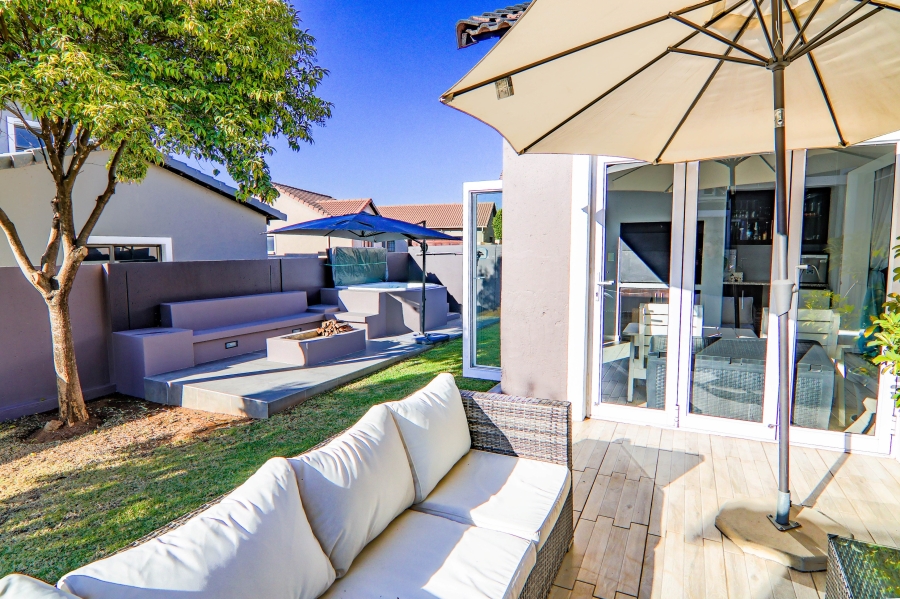 3 Bedroom Property for Sale in Thatchfield Estate Gauteng