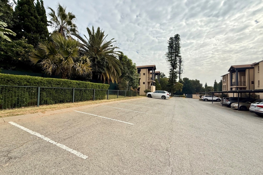 To Let 1 Bedroom Property for Rent in Bryanston Gauteng