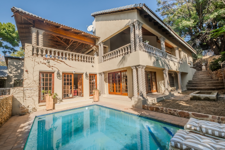 5 Bedroom Property for Sale in Waterkloof Ridge Gauteng
