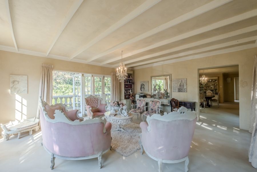 5 Bedroom Property for Sale in Waterkloof Ridge Gauteng