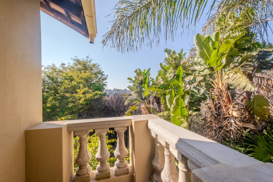 5 Bedroom Property for Sale in Waterkloof Ridge Gauteng