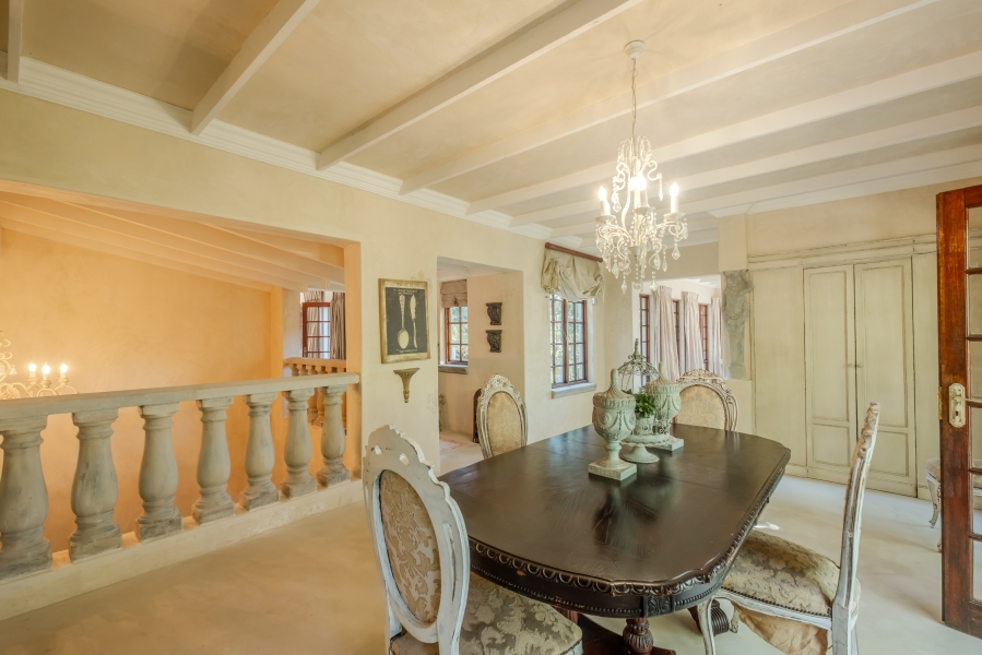 5 Bedroom Property for Sale in Waterkloof Ridge Gauteng