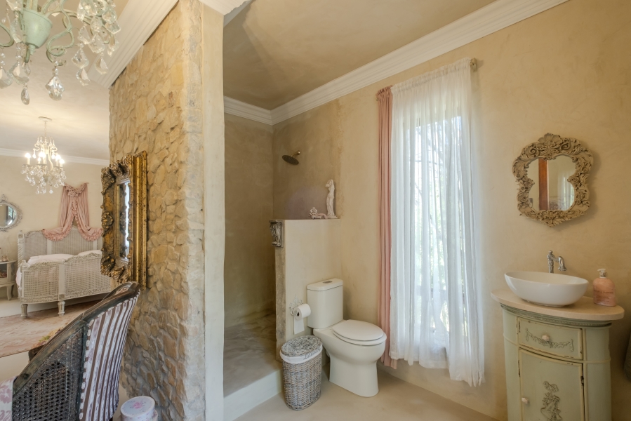 5 Bedroom Property for Sale in Waterkloof Ridge Gauteng