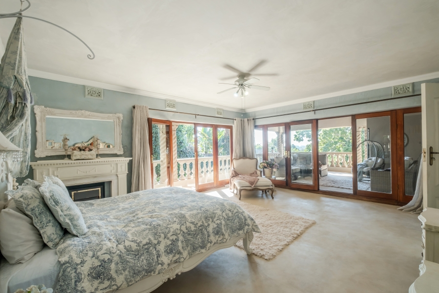 5 Bedroom Property for Sale in Waterkloof Ridge Gauteng