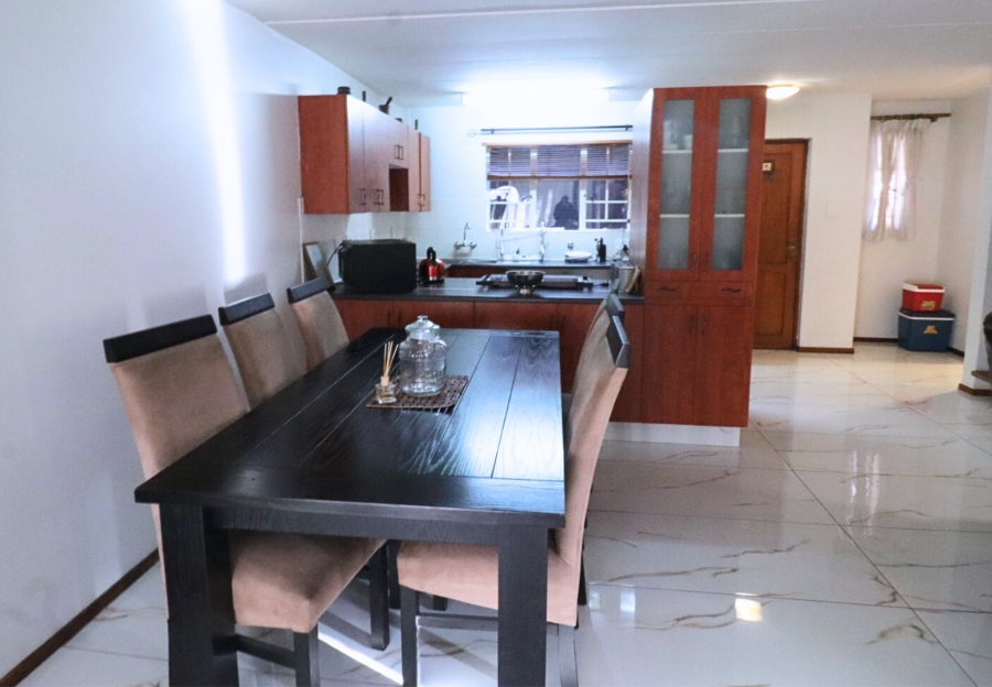 3 Bedroom Property for Sale in Annlin Gauteng