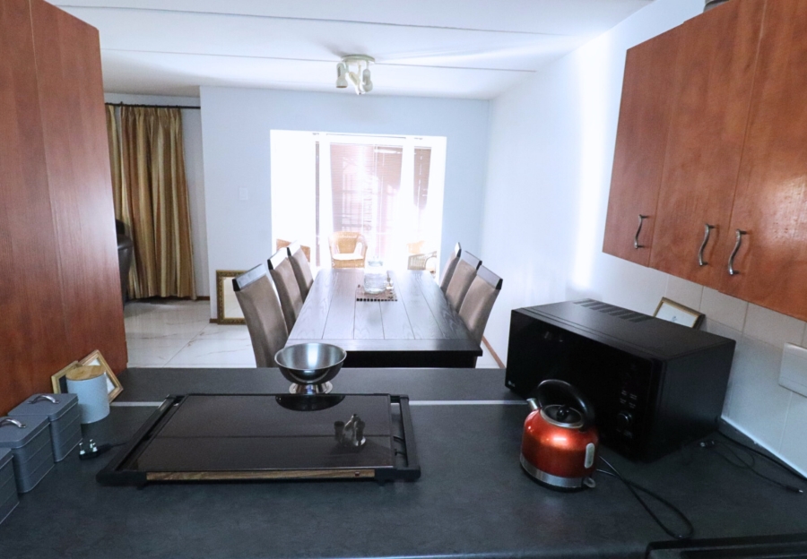 3 Bedroom Property for Sale in Annlin Gauteng