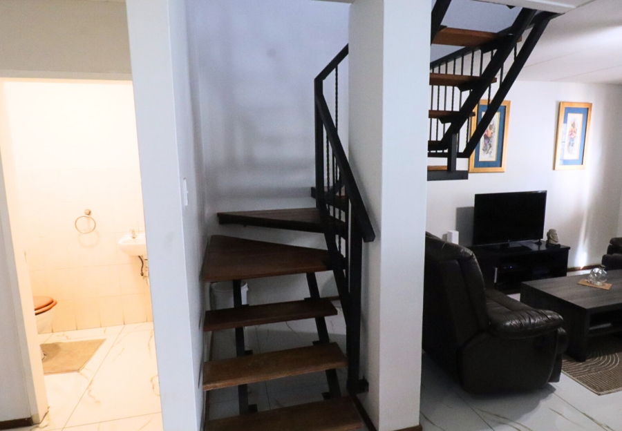 3 Bedroom Property for Sale in Annlin Gauteng