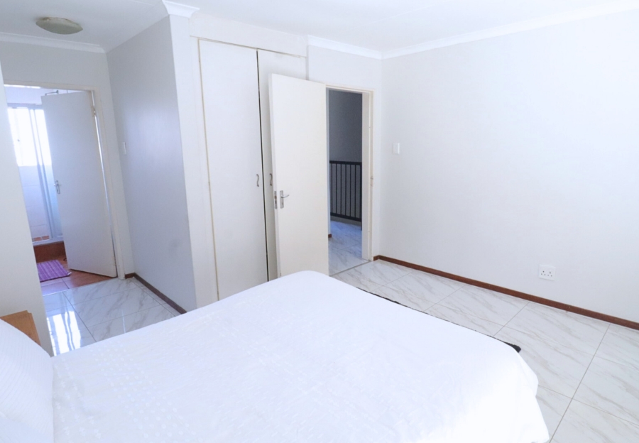 3 Bedroom Property for Sale in Annlin Gauteng