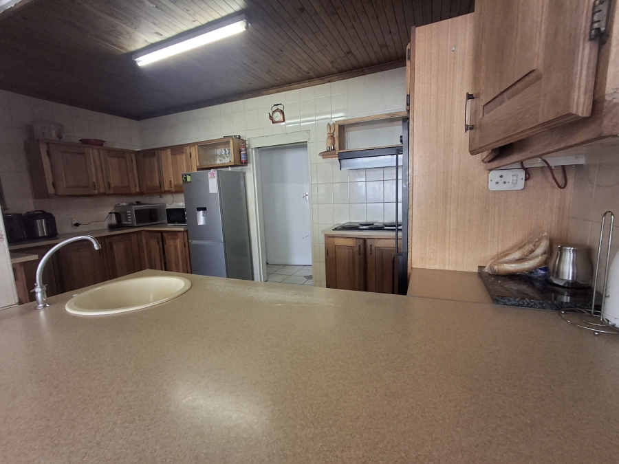 To Let 3 Bedroom Property for Rent in Croydon Gauteng
