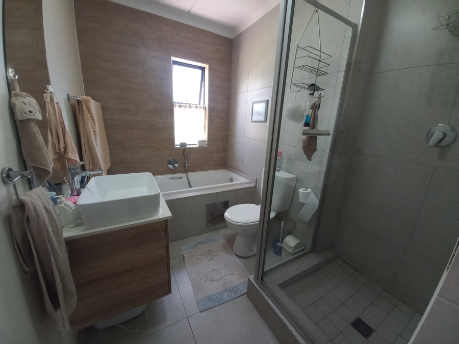 3 Bedroom Property for Sale in Modderfontein Gauteng