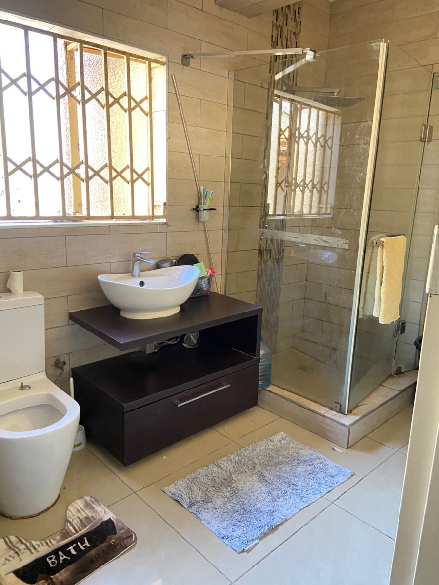 To Let 3 Bedroom Property for Rent in The Reeds Gauteng