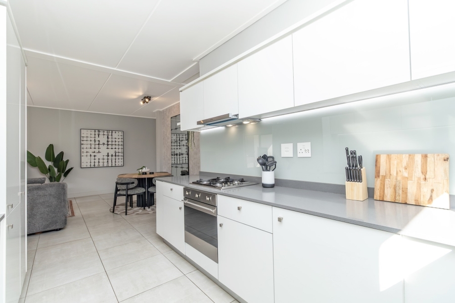 To Let 3 Bedroom Property for Rent in The Polofields Gauteng