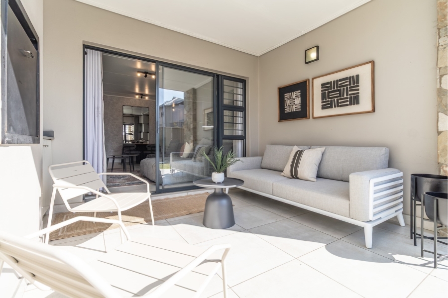 To Let 3 Bedroom Property for Rent in The Polofields Gauteng