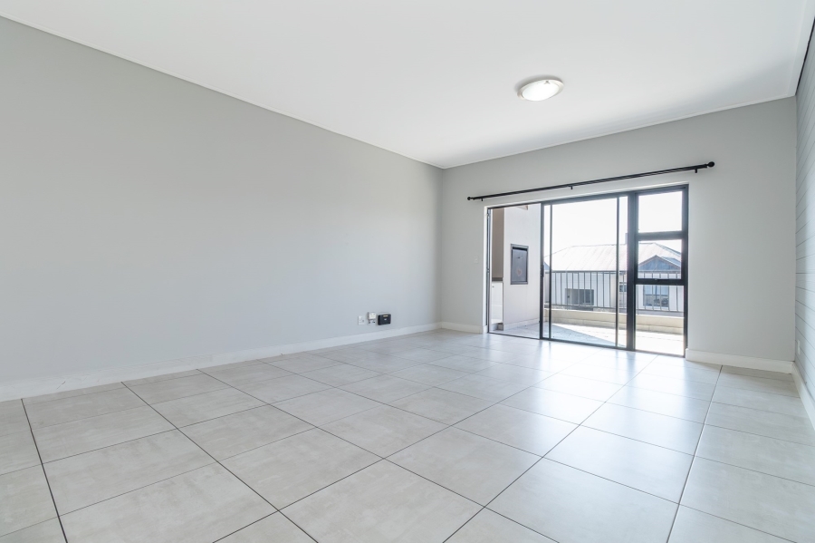 To Let 3 Bedroom Property for Rent in The Polofields Gauteng