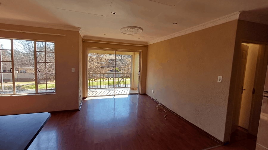 To Let 3 Bedroom Property for Rent in Glen Marais Gauteng