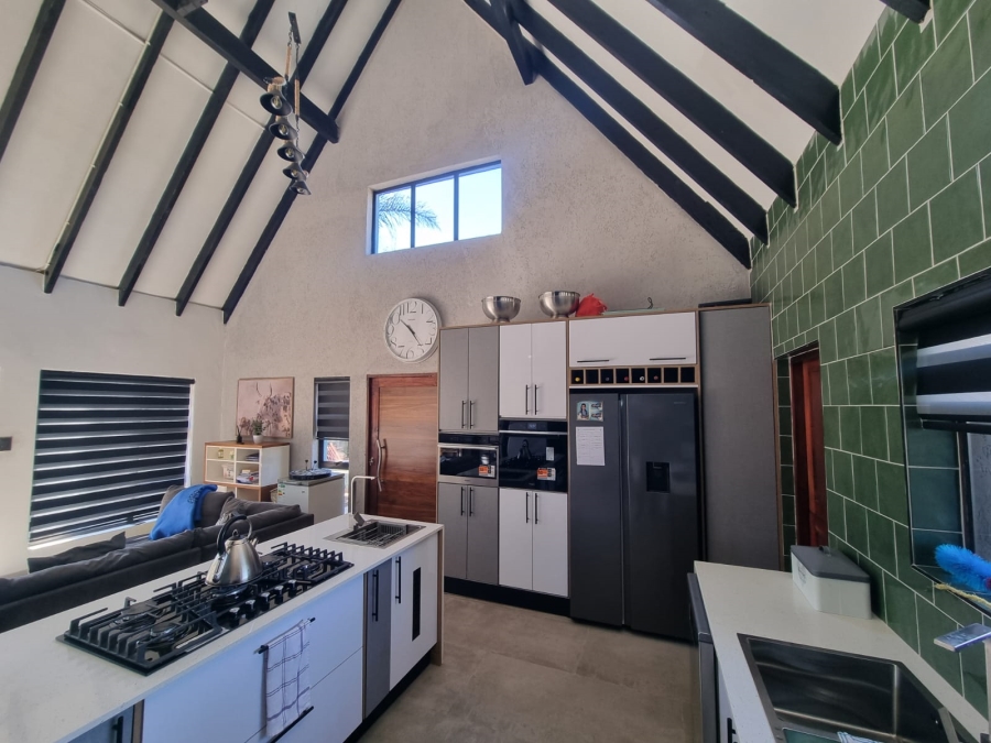 5 Bedroom Property for Sale in Rynfield Gauteng