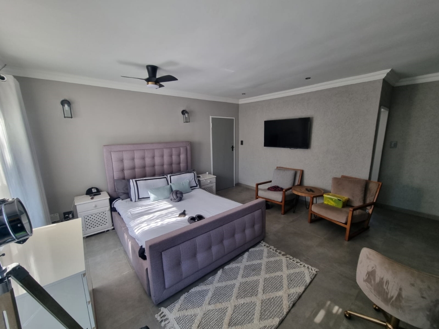 5 Bedroom Property for Sale in Rynfield Gauteng
