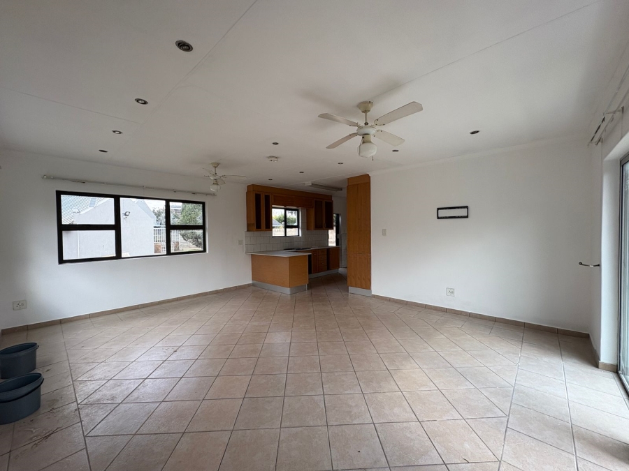 5 Bedroom Property for Sale in Rynfield Gauteng