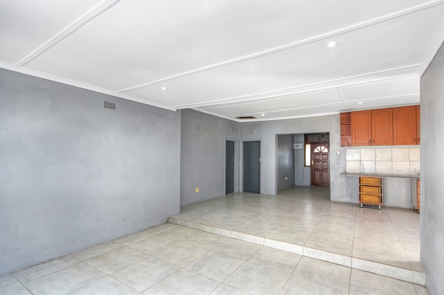 3 Bedroom Property for Sale in Bezuidenhout Valley Gauteng