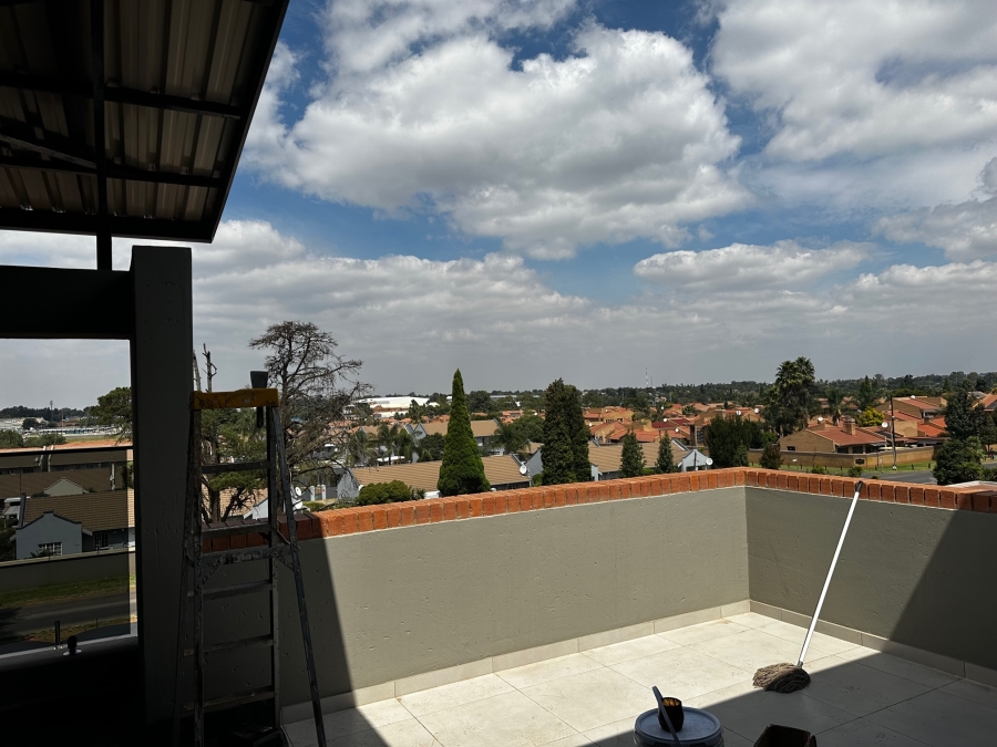 To Let 2 Bedroom Property for Rent in Bartlett Gauteng