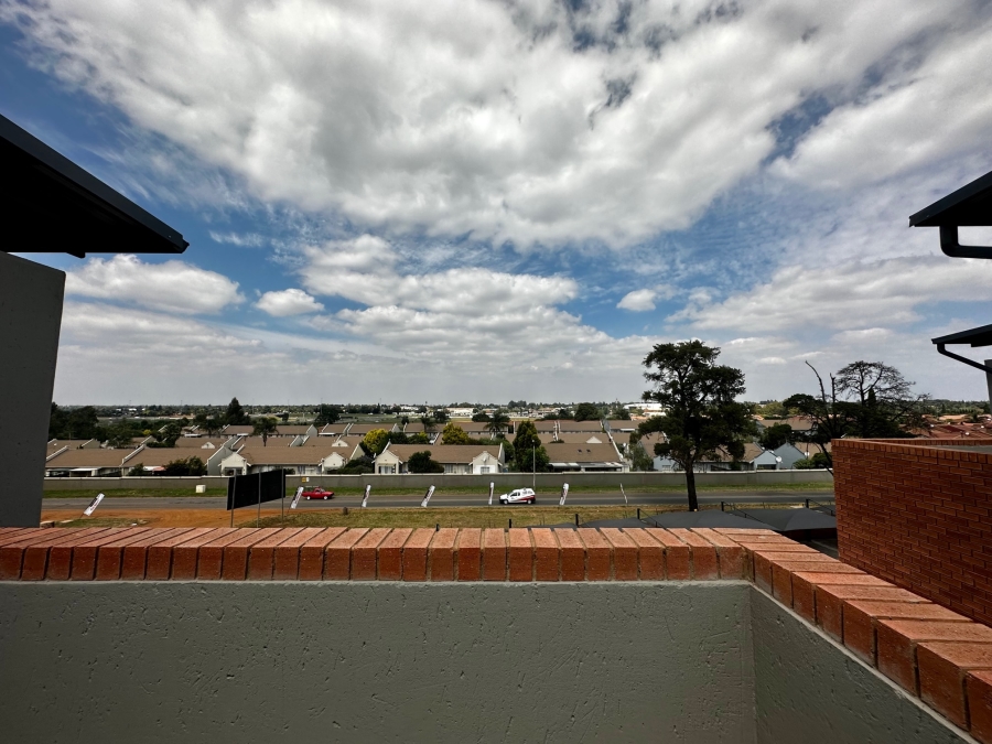 To Let 2 Bedroom Property for Rent in Bartlett Gauteng