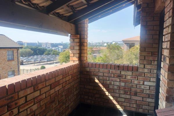 To Let 2 Bedroom Property for Rent in Noordwyk Gauteng