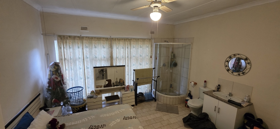 3 Bedroom Property for Sale in Capital Park Gauteng