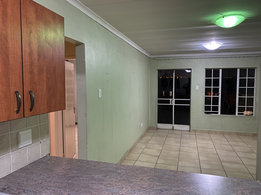 2 Bedroom Property for Sale in Meredale Gauteng