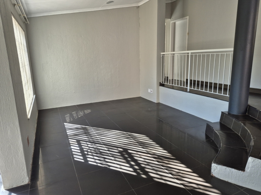 To Let 3 Bedroom Property for Rent in Kyalami Hills Gauteng