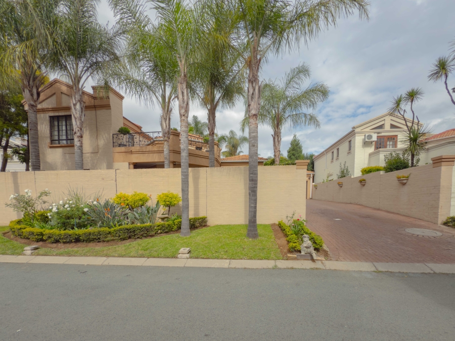 To Let 3 Bedroom Property for Rent in Kyalami Hills Gauteng