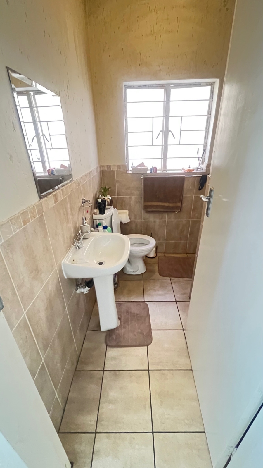 To Let 2 Bedroom Property for Rent in Buccleuch Gauteng