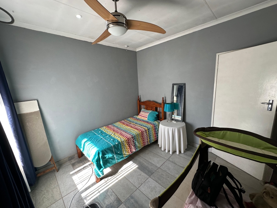 3 Bedroom Property for Sale in Kirkney Gauteng
