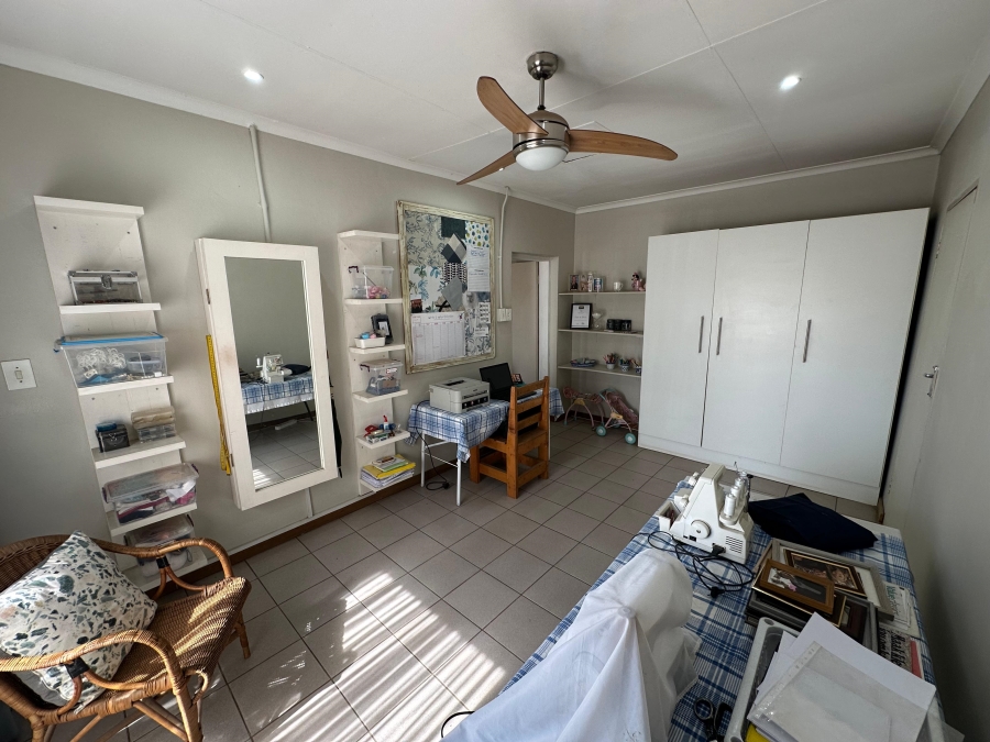 3 Bedroom Property for Sale in Kirkney Gauteng