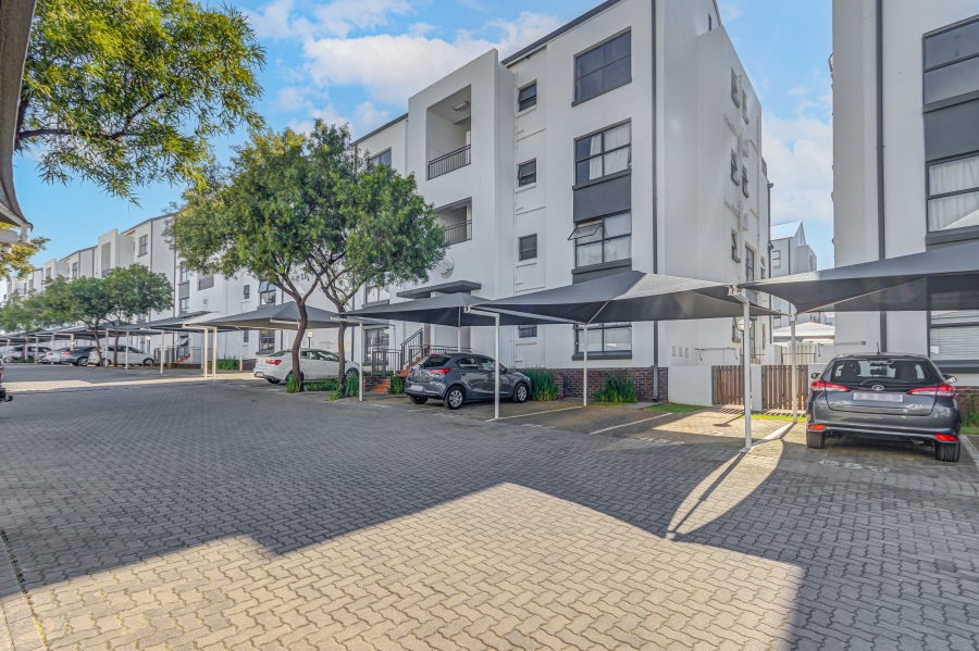 To Let 2 Bedroom Property for Rent in Greenstone Hill Gauteng