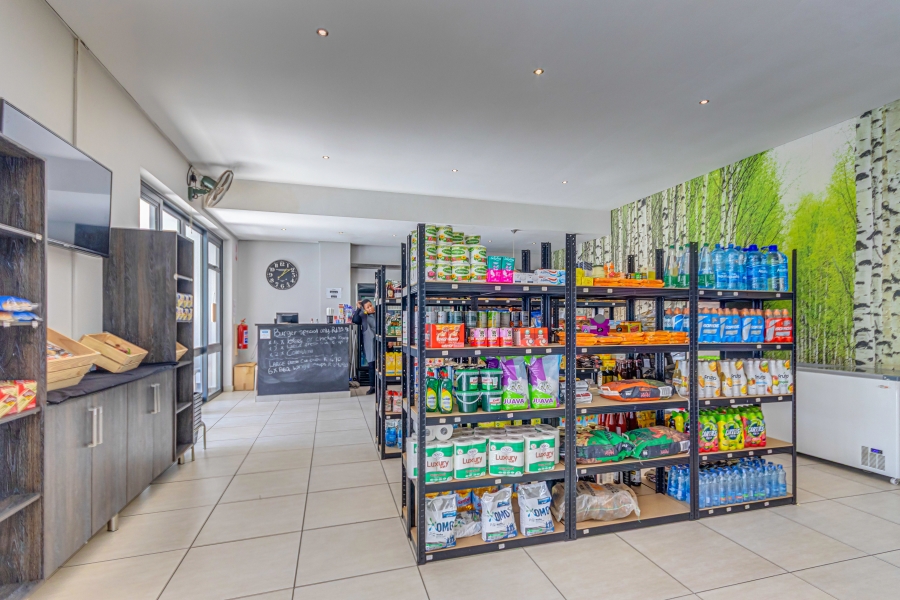 To Let 2 Bedroom Property for Rent in Greenstone Hill Gauteng