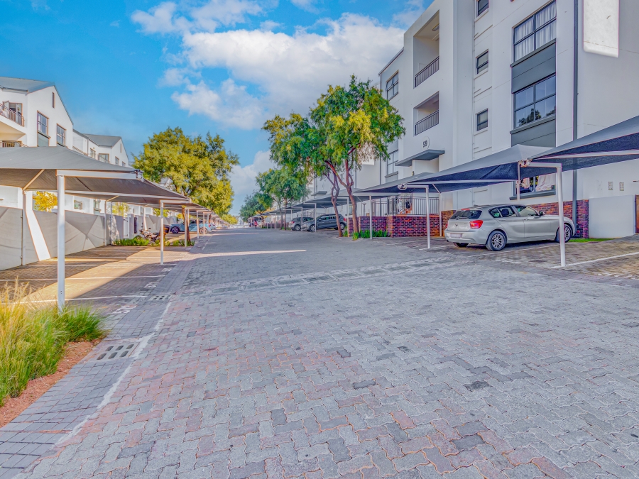 To Let 2 Bedroom Property for Rent in Greenstone Hill Gauteng