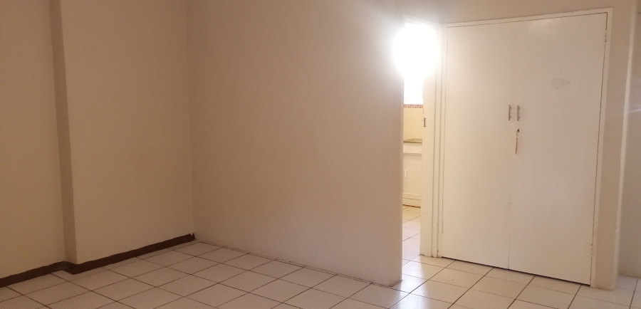 To Let 2 Bedroom Property for Rent in Albertville Gauteng