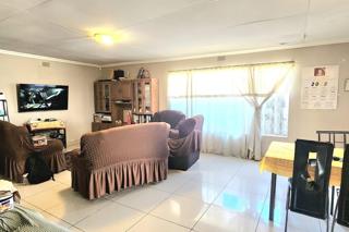 3 Bedroom Property for Sale in Raceview Gauteng