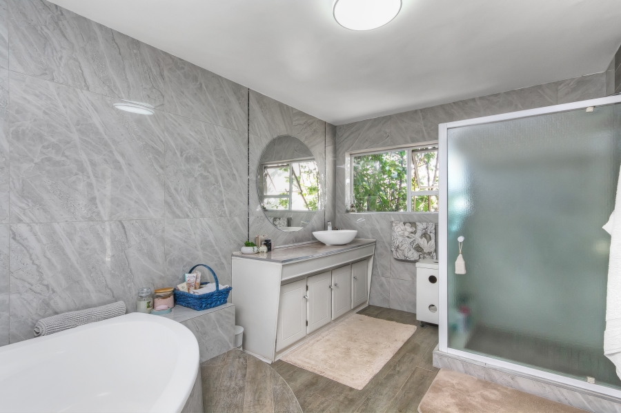 4 Bedroom Property for Sale in Linksfield Ridge Gauteng
