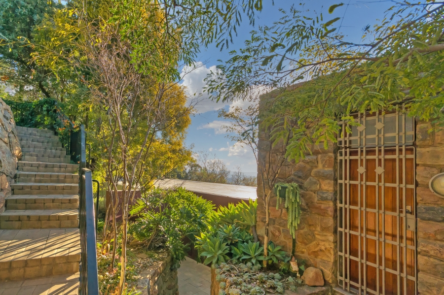 4 Bedroom Property for Sale in Linksfield Ridge Gauteng