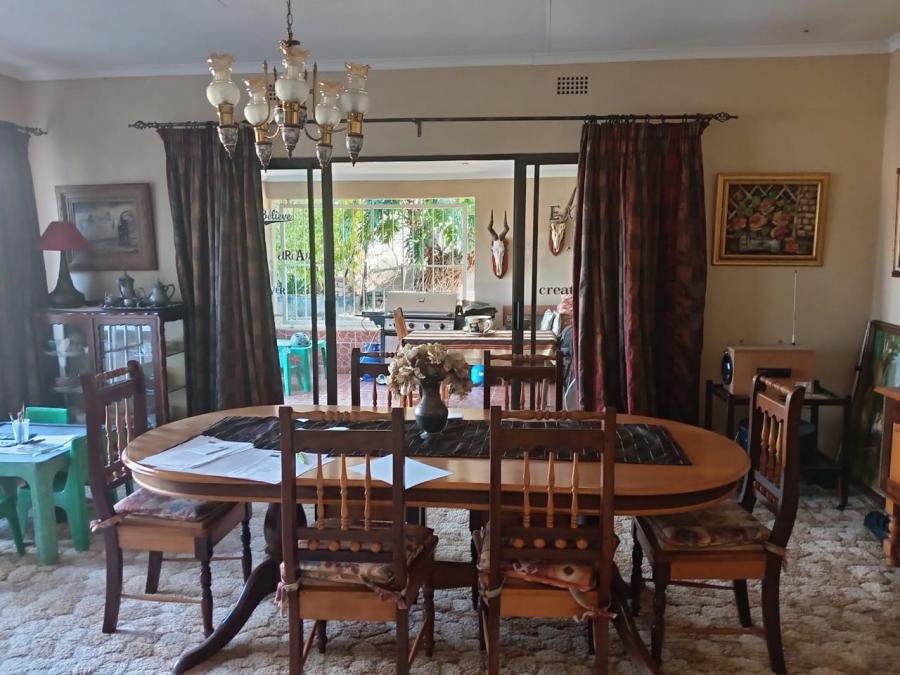 5 Bedroom Property for Sale in Witpoortjie Gauteng