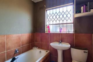 2 Bedroom Property for Sale in Dawn Park Gauteng