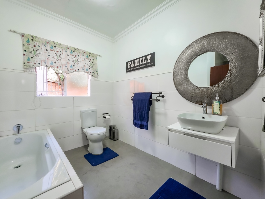 4 Bedroom Property for Sale in Moreleta Park Gauteng