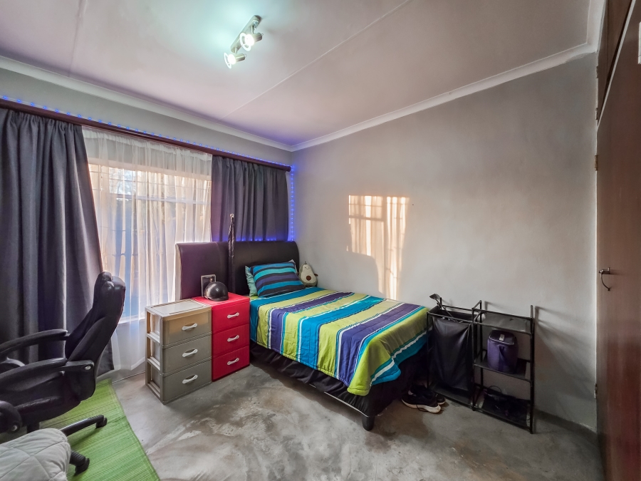 4 Bedroom Property for Sale in Moreleta Park Gauteng